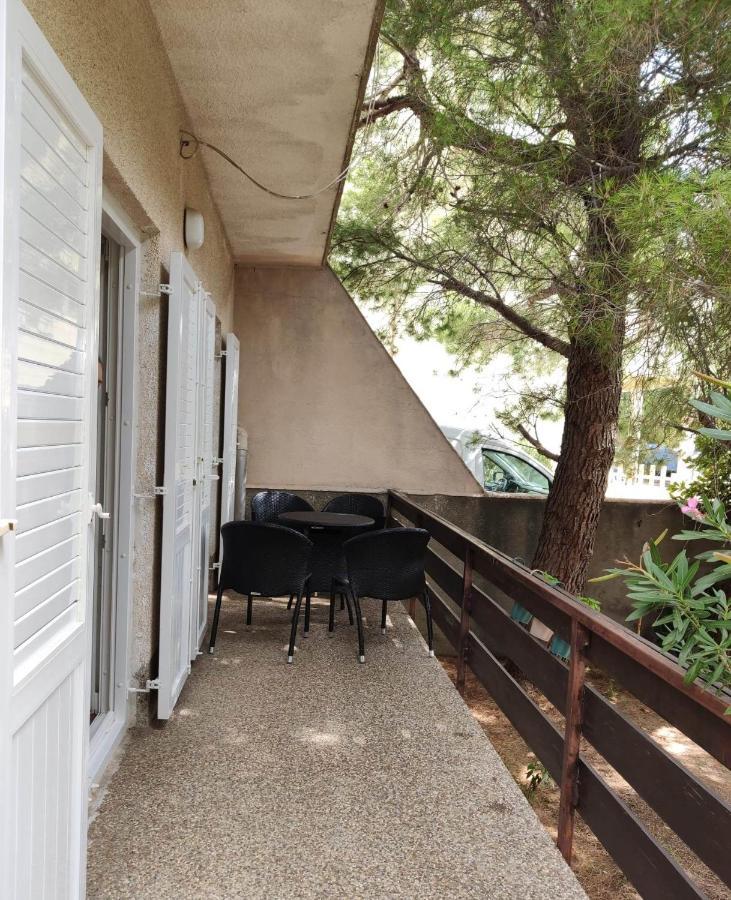 Danica Holiday House Cesarica Buitenkant foto