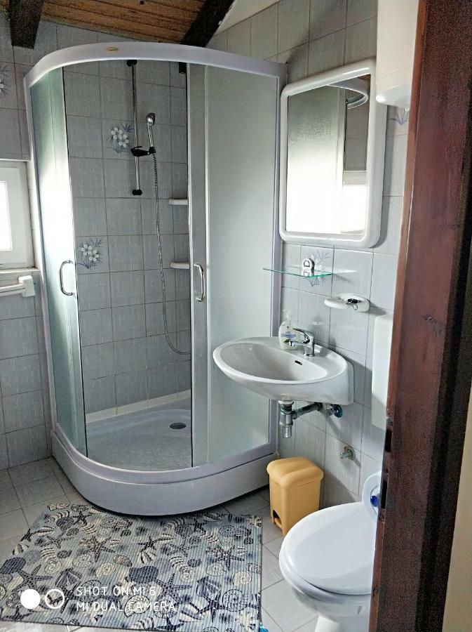 Danica Holiday House Cesarica Buitenkant foto